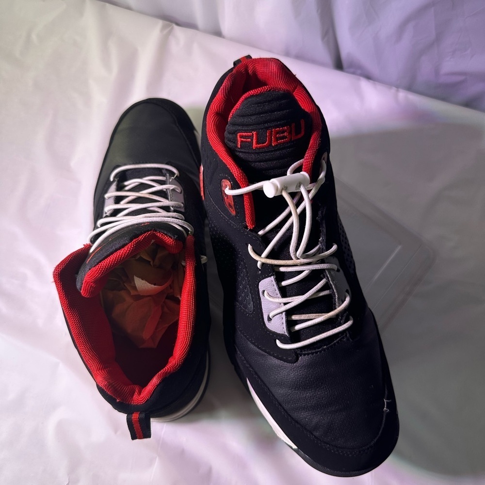 FUBU Men's Athletic Shoes in Black and Red - Picture 3 of 15
